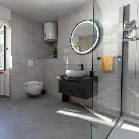 Deluxe Dreamy In The Center Of Hvar With Sea View 4* Хвар