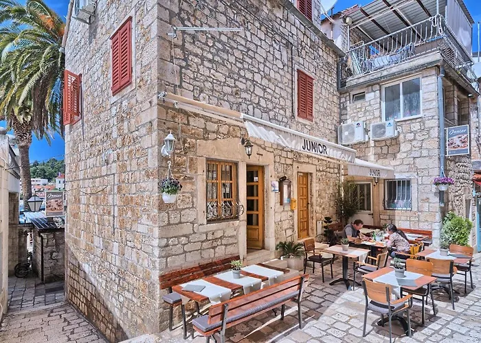 Deluxe Dreamy In The Center Of Hvar With Sea View